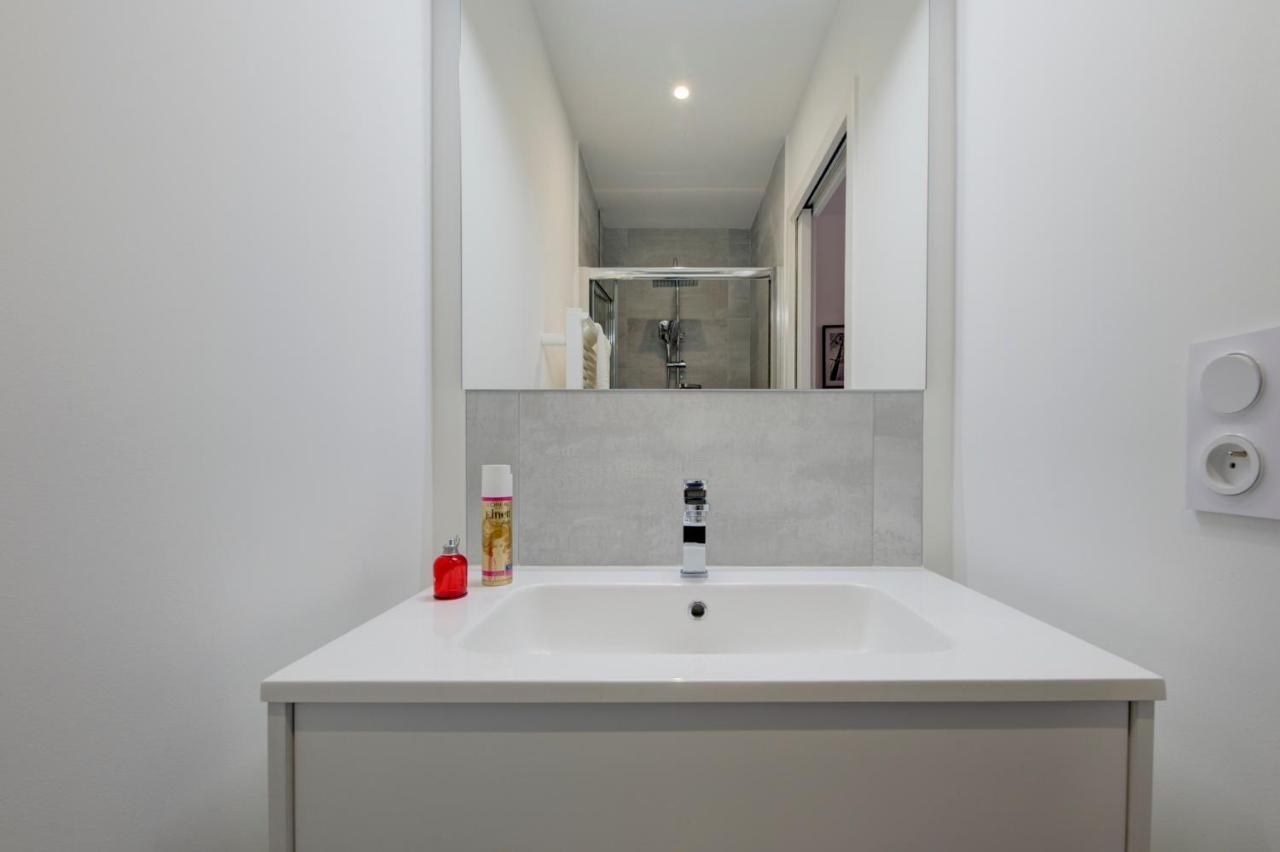 Les Forges 2 Pieces Rdc Apartman Avoine Kültér fotó